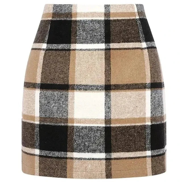 Trendy Kort Nederdel med Feminine Detaljer