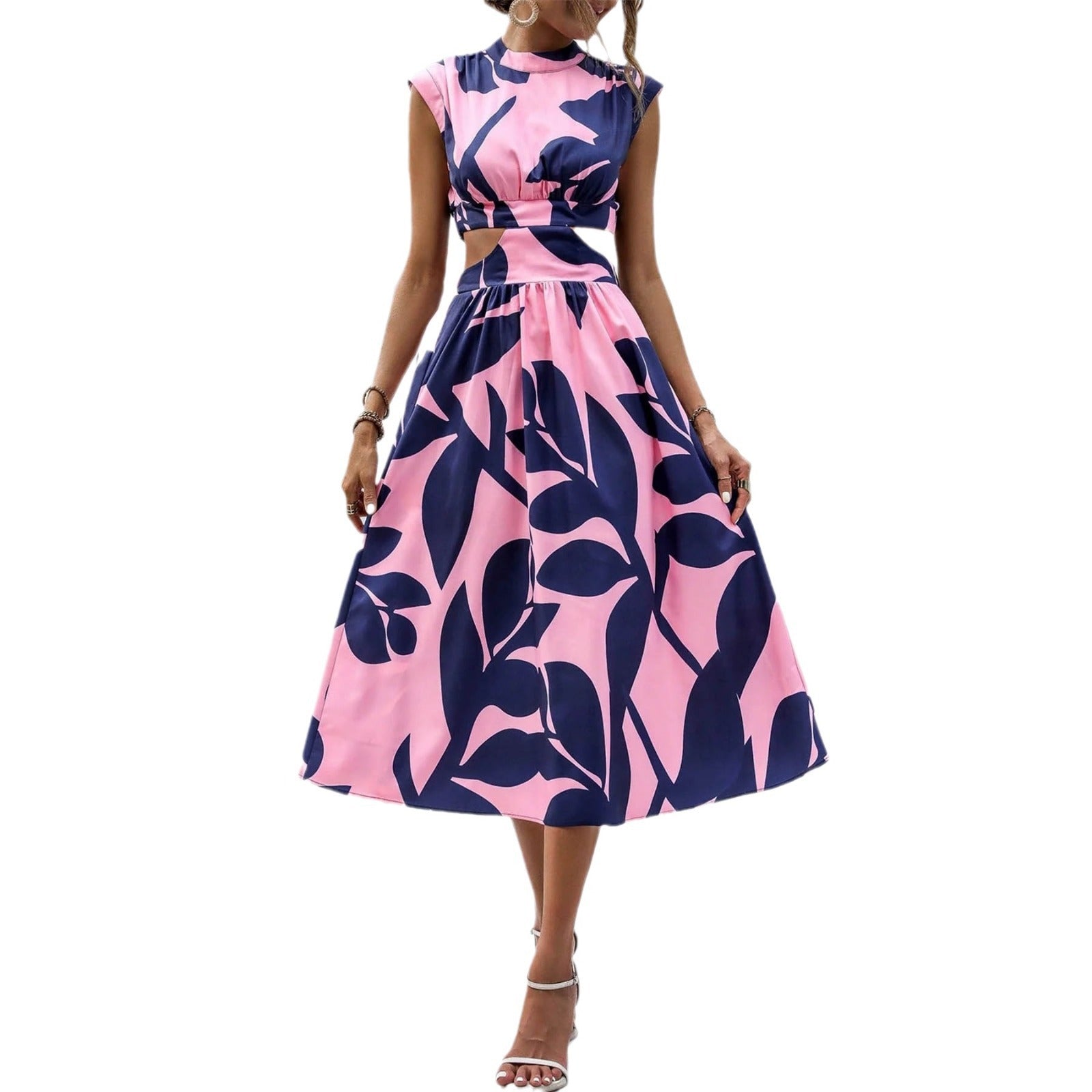 Sommerkjole med Bladmotiv og Cut-Out Design | Chic og Feminin