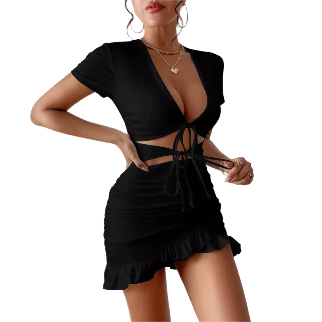 Elegant Minikjole med Feminint Volantdesign