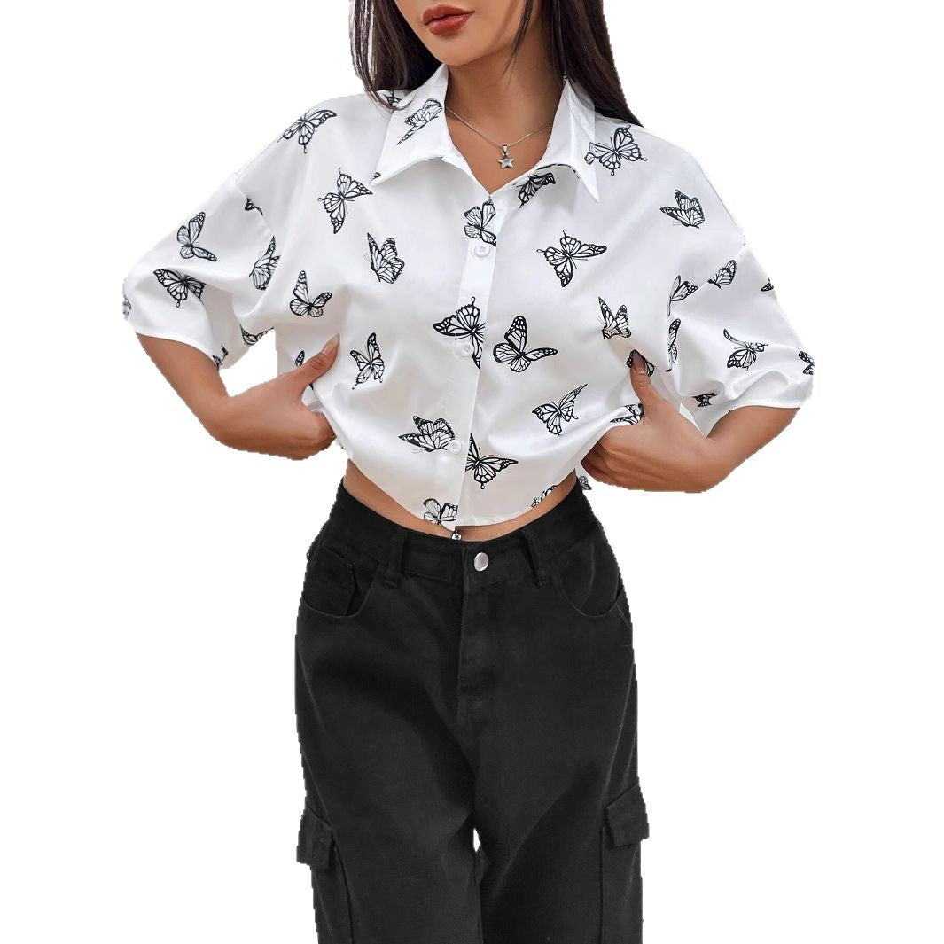 Kortærmet Skjorte med Sommerfugle | Tidløst og Trendy Look
