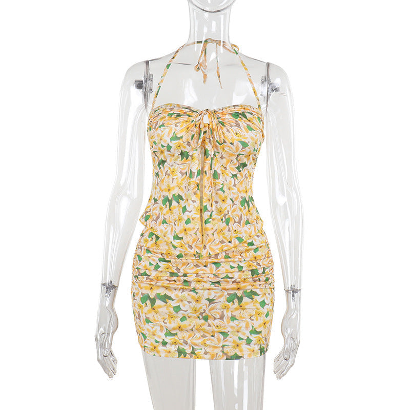 Strandoverdel med Blomster og Justerbar Pasform | Feminint Sommerlook