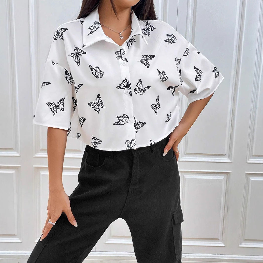 Kortærmet Skjorte med Sommerfugle | Tidløst og Trendy Look