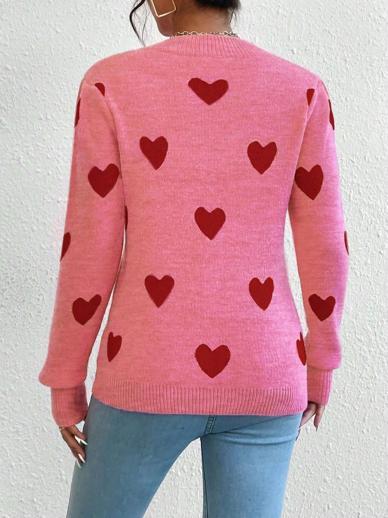 Love Sweater | Elegant og Hyggelig Langærmet Strik til Efterår og Vinter